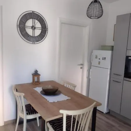 Franica Apartamento *