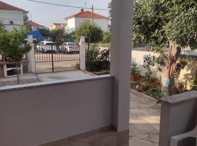 Διαμέρισμα Franica *