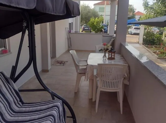 Franica * Ζαντάρ