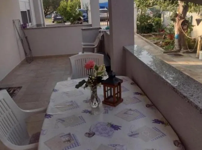 Franica Ζαντάρ